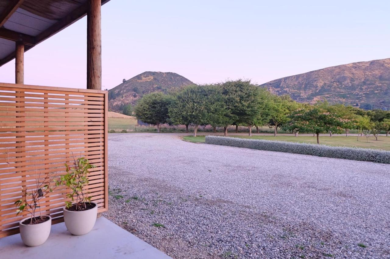 Отель Hay Barn @ The Farm Ванака Экстерьер фото